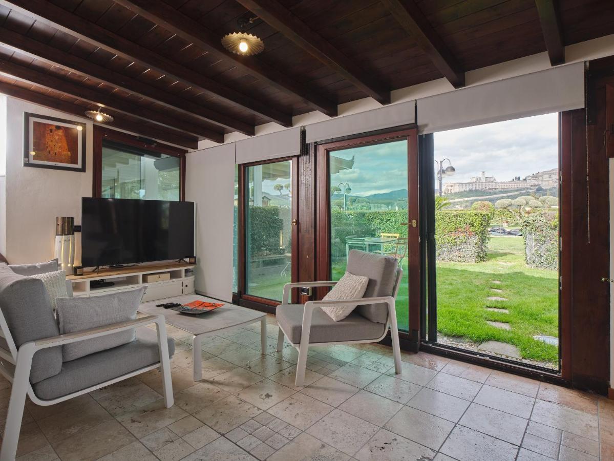 Unica Assisi Agri-Charming House Bed and Breakfast Εξωτερικό φωτογραφία