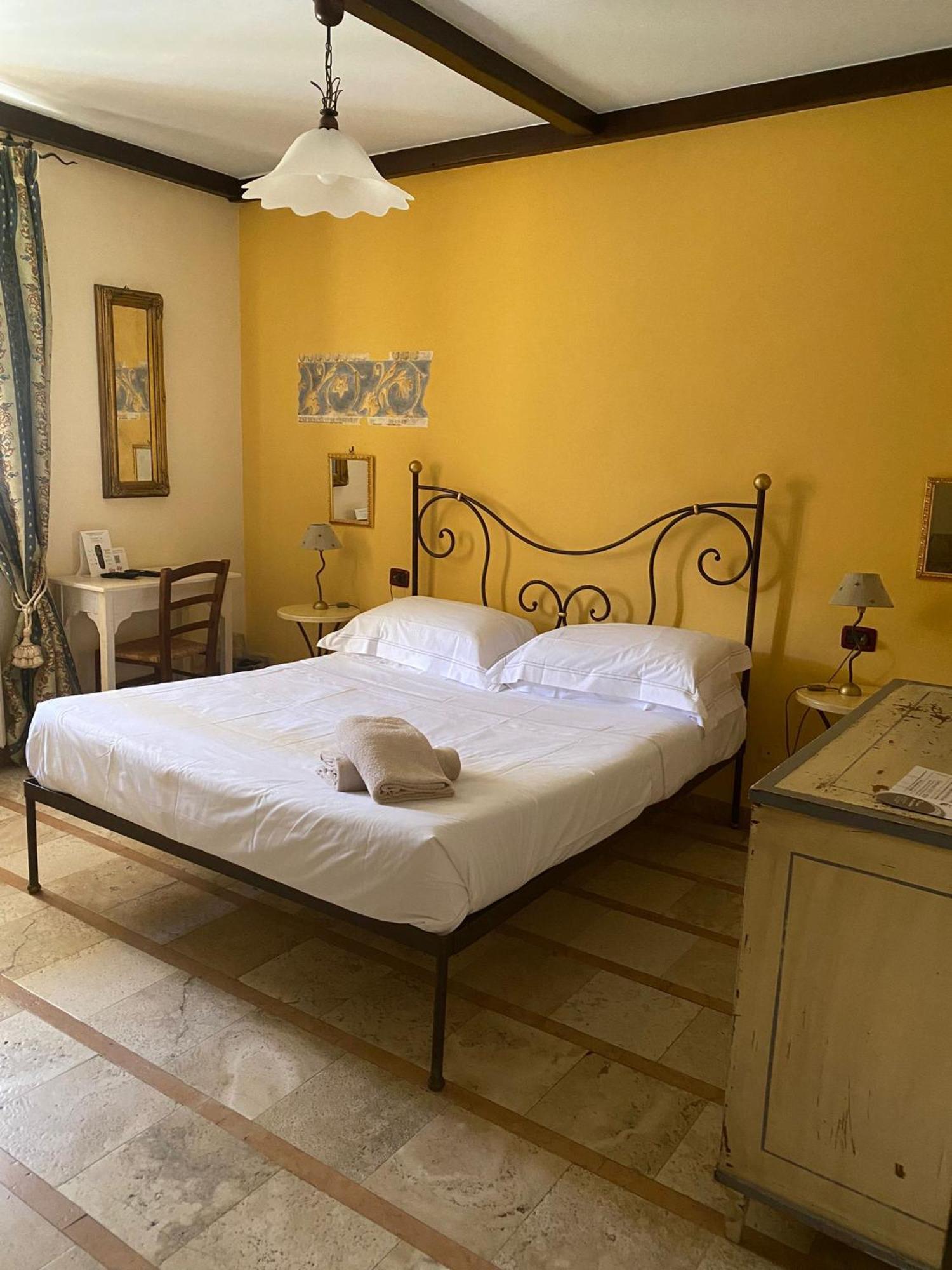 Unica Assisi Agri-Charming House Bed and Breakfast Εξωτερικό φωτογραφία