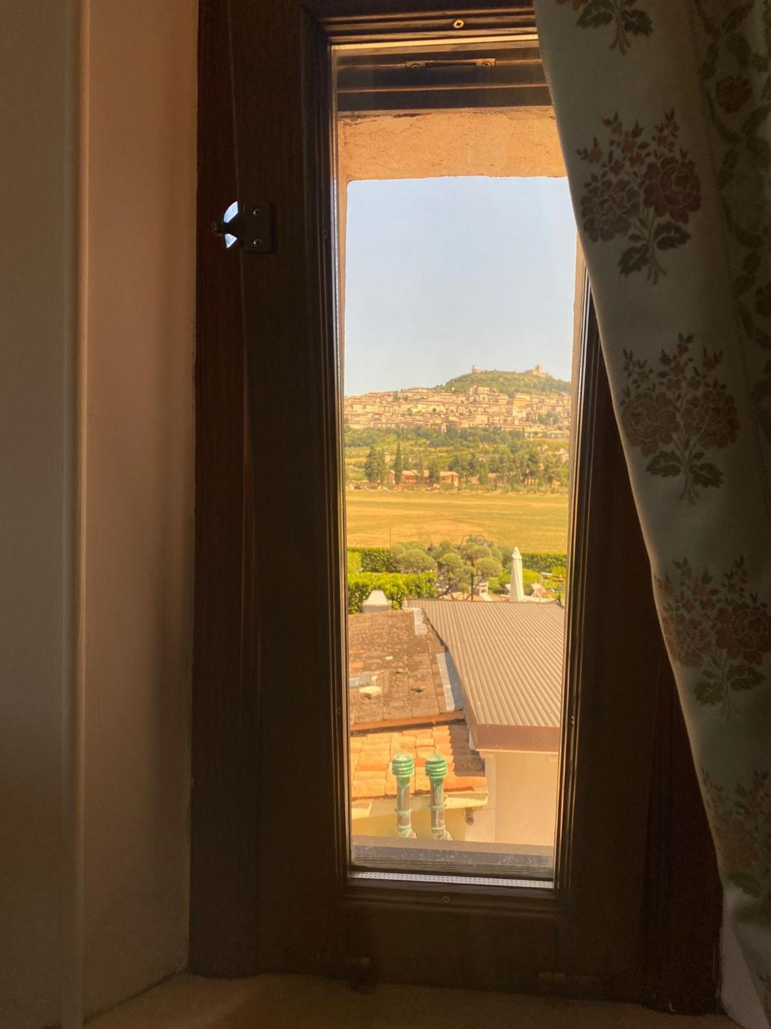 Unica Assisi Agri-Charming House Bed and Breakfast Εξωτερικό φωτογραφία